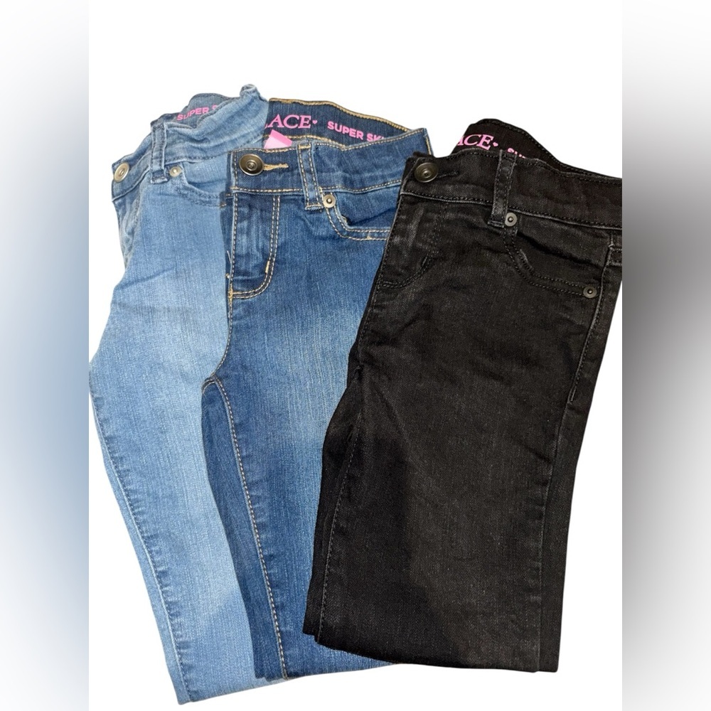 The Children's Place Girls Super Skinny Jeans - Light Blue, Dark Blue, and Black - Picture 3 of 6